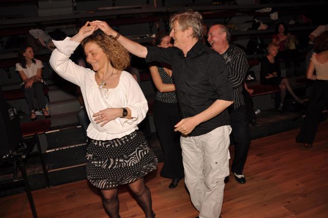min 2010 03 28 station danse 319